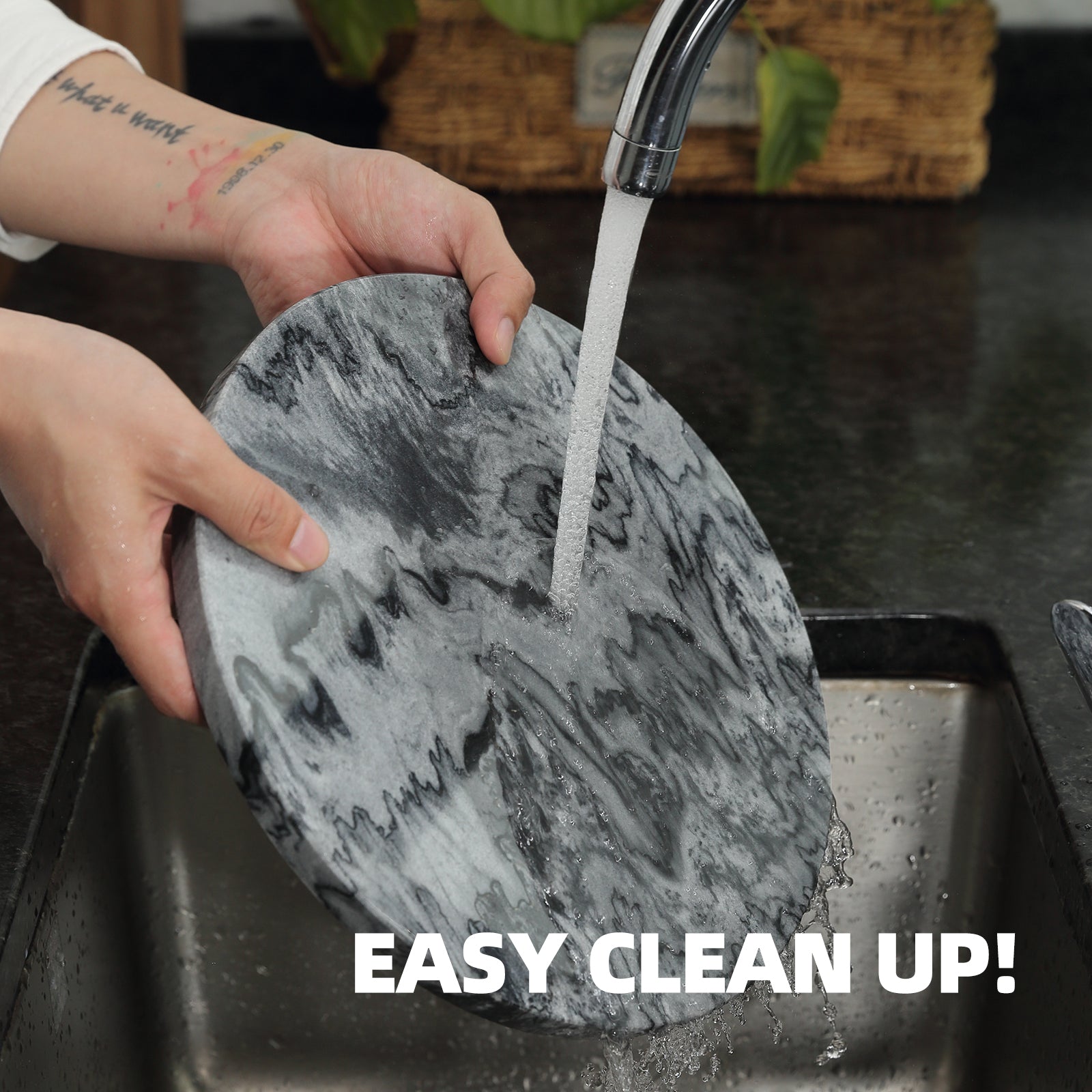 Round Pastry Board - Marble (Monte Grigio)