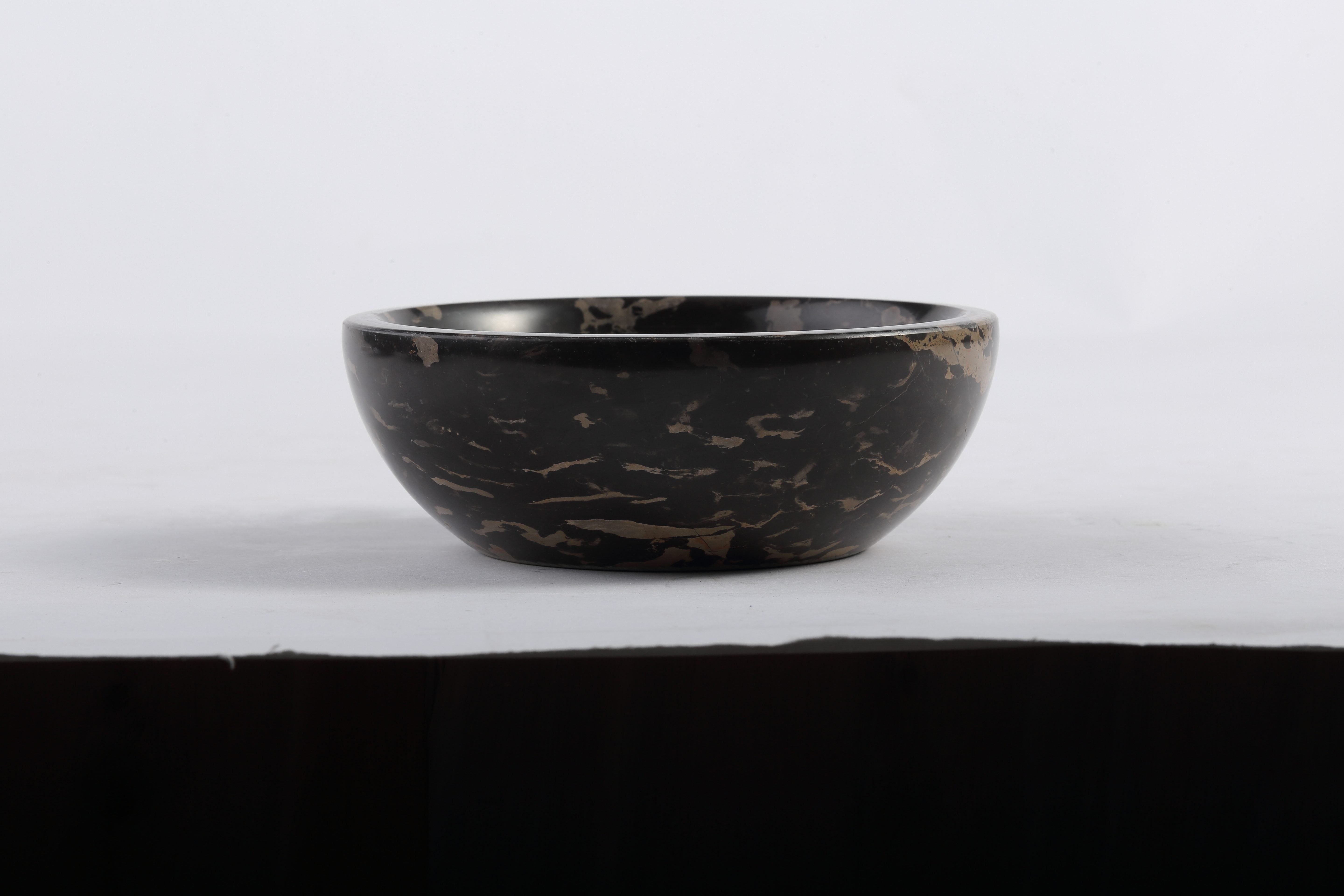 Koville Black Stone Incense Holders – The Essence of Minimal Elegance