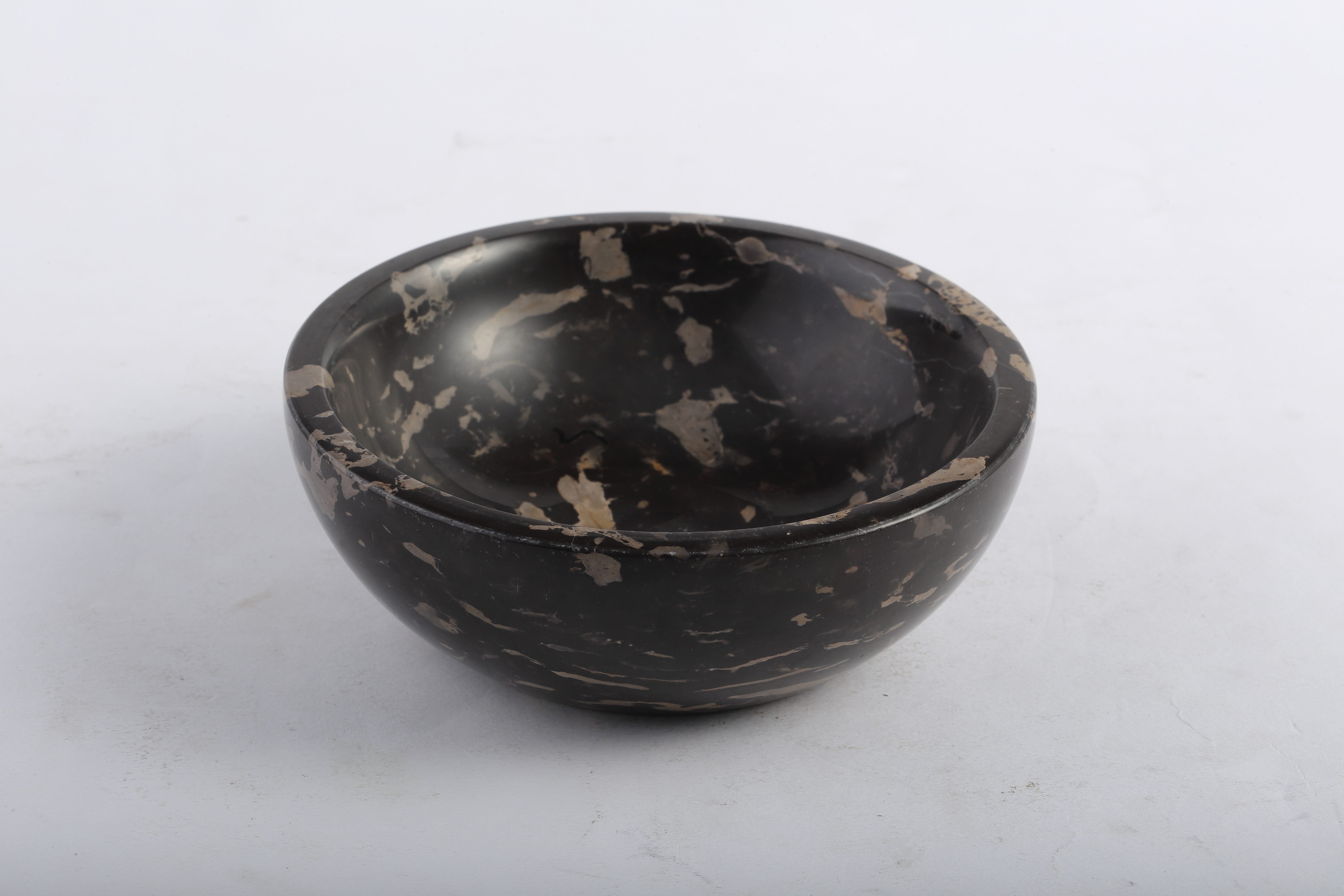 Koville Black Stone Incense Holders – The Essence of Minimal Elegance