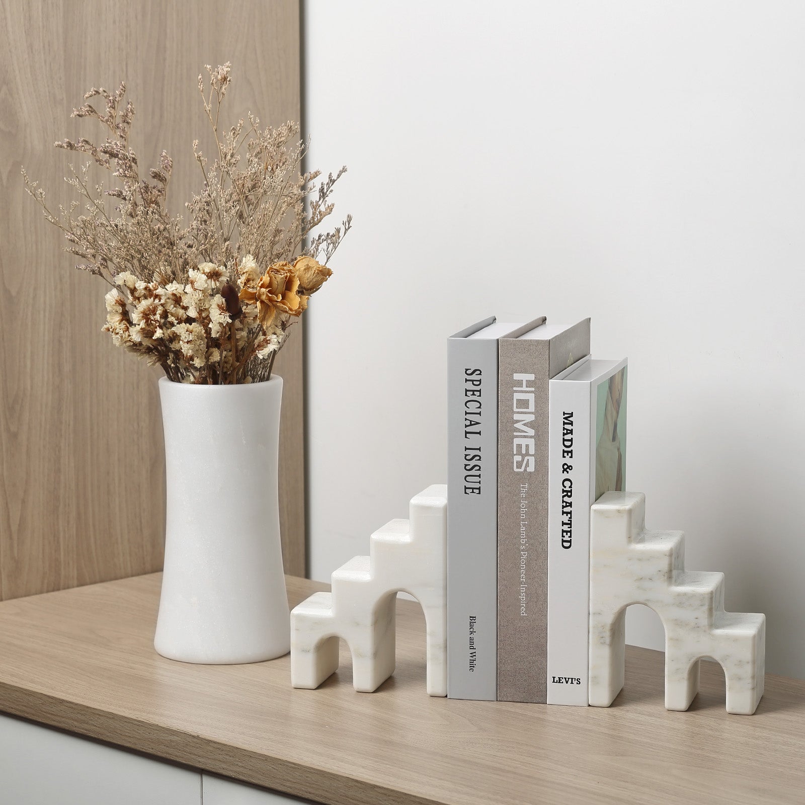 Koville Natural Marble CastleGuard Bookend Set for Shelves in Oriental Calacatta - stone surface detail