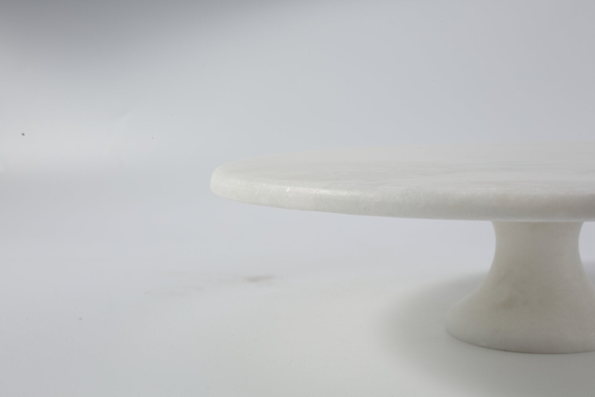 Koville white (high) pastry plate(280*280*75) in natural stone