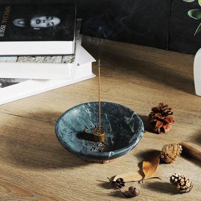 Koville Green Incense Holder (5.8 × 5.8 × 1.4 in) – A Natural Sense of Calm
