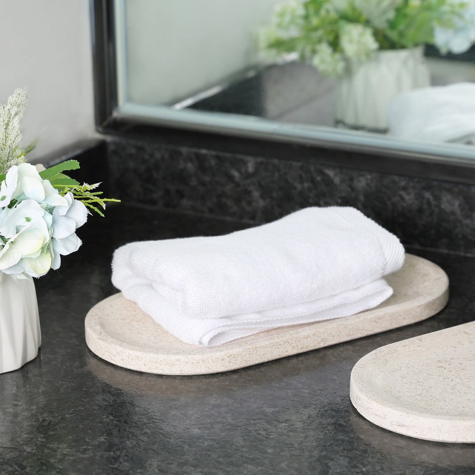 Race Track Tray - Moca Cream Media (Marble)