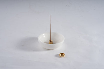 Koville White Incense Holders – Illuminating Elegant Spaces