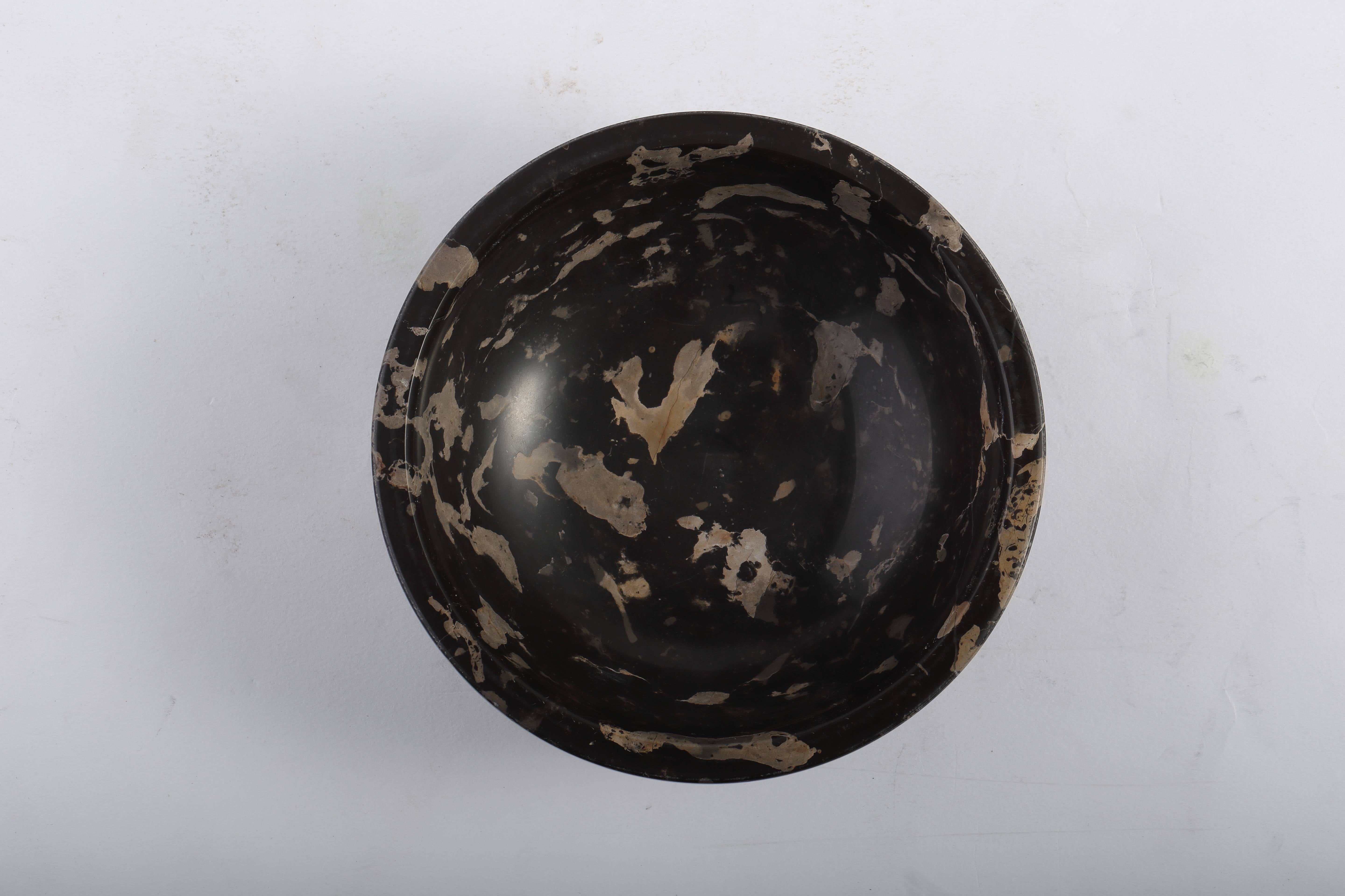 Koville Black Stone Incense Holders – The Essence of Minimal Elegance