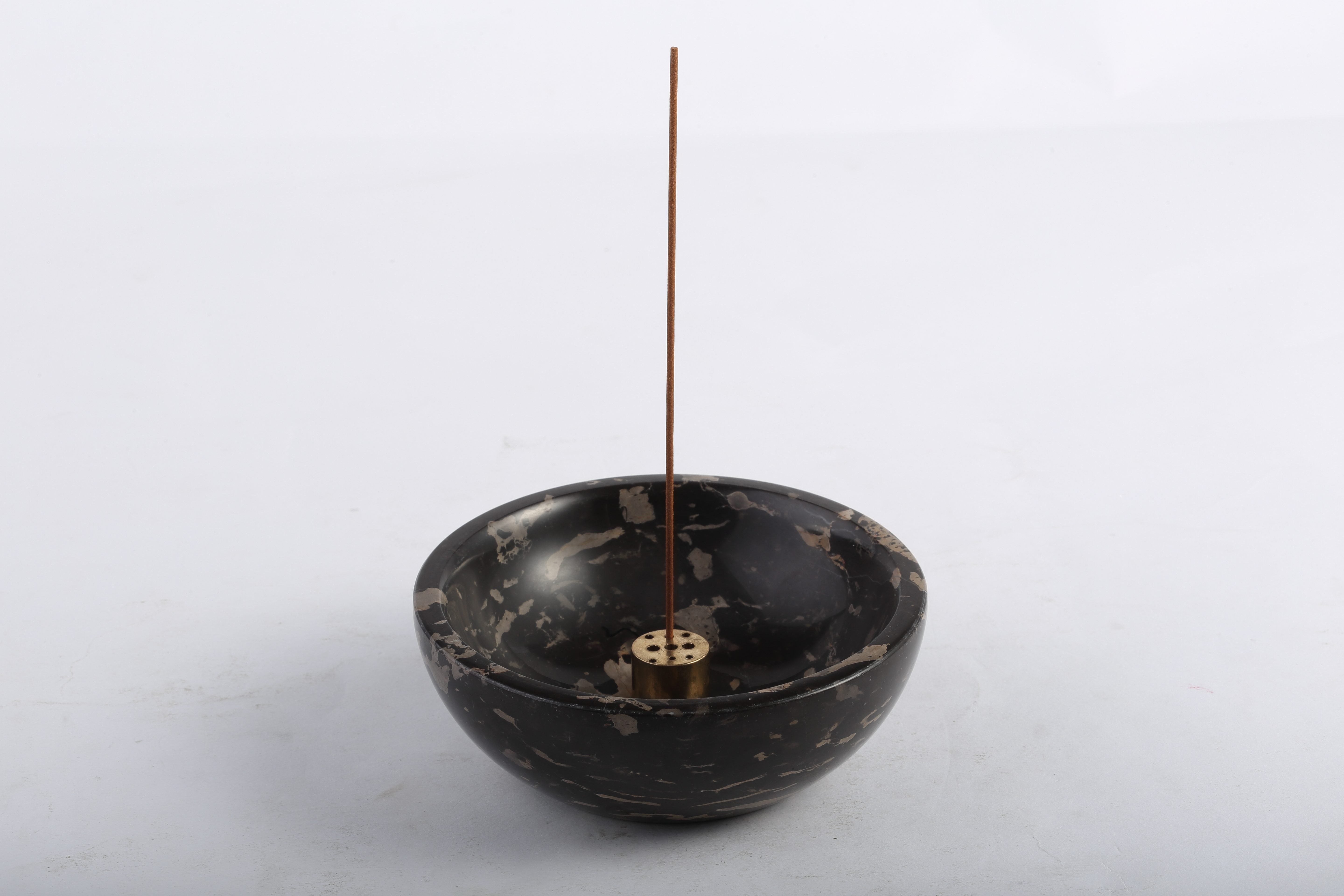 Koville Black Stone Incense Holders – The Essence of Minimal Elegance