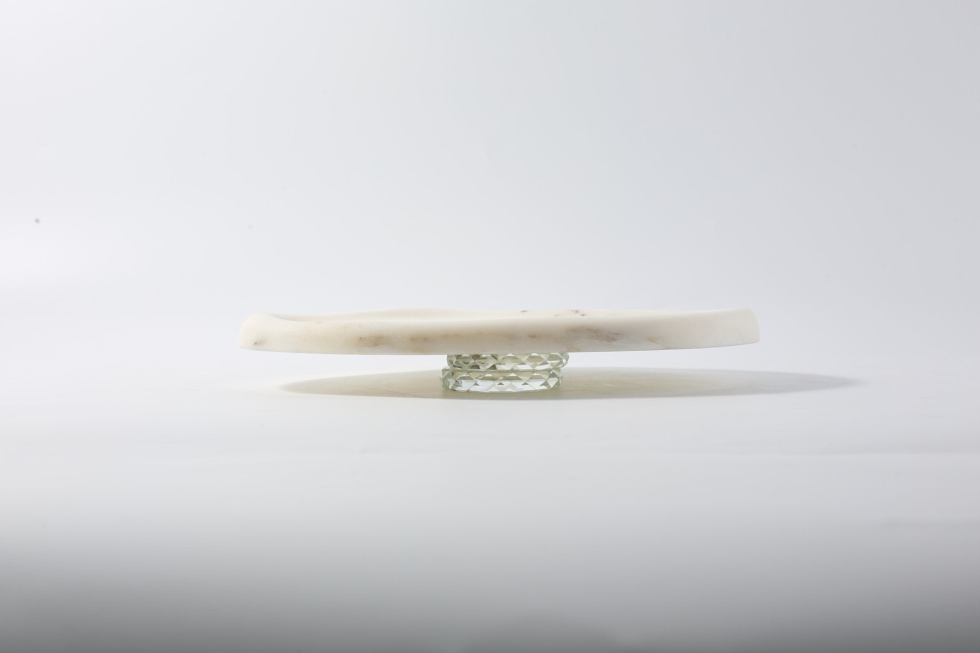 Koville lace edge storage tray for small items in Oriental Calacatta natural stone