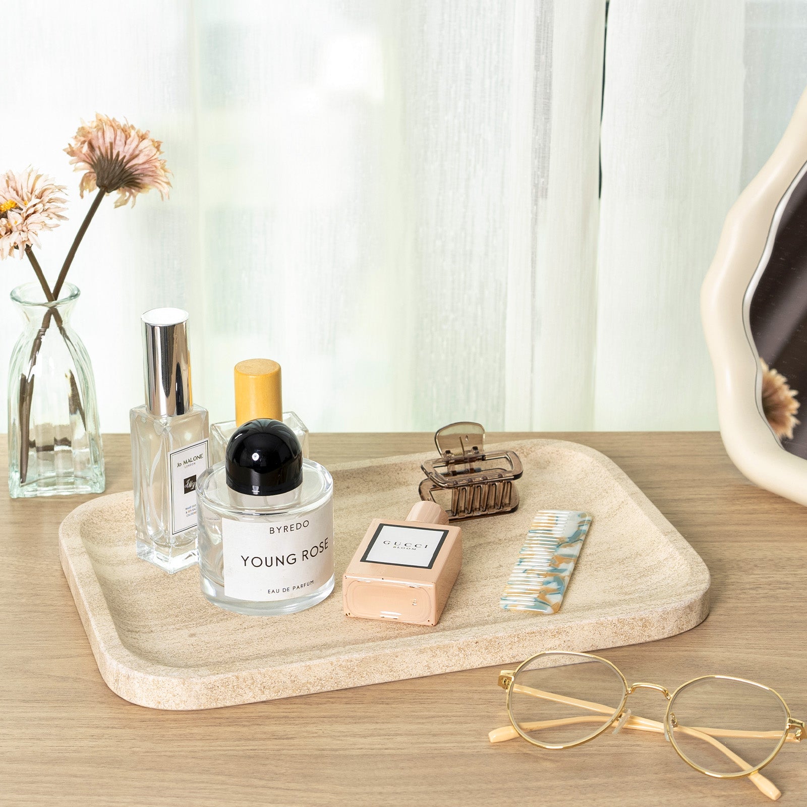 Koville Natural Stone One-Piece Square Trays in Moca Cream Media, product view 112