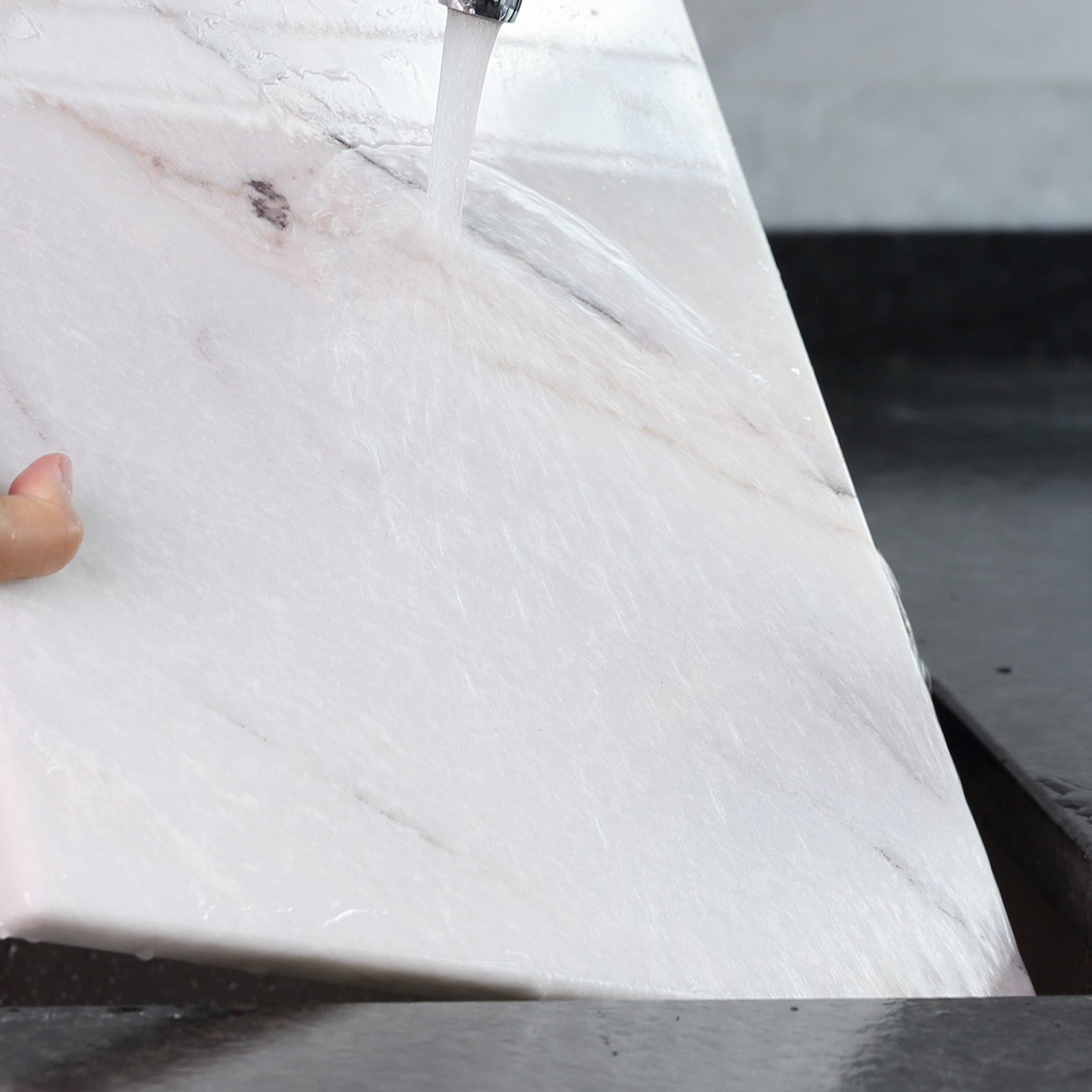 Koville natural stone pastry board in Milas Lilac