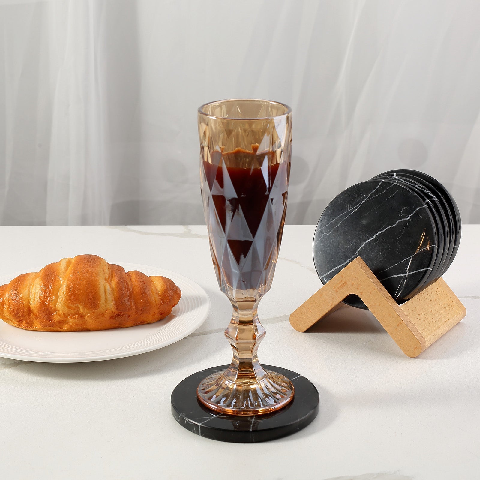 Koville Natural Stone Round Coaster Sets in Nero Marquina, product view 42