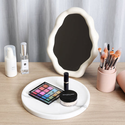 Koville round serving tray in multiple sizes for table styling