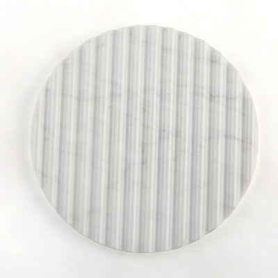 Koville natural marble wavy round decorative tray in Bianco Carrara - stone surface detail