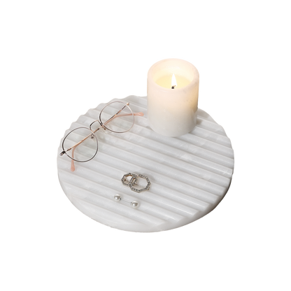 Koville Natural Marble Wavy Round Decorative Tray for Tabletop Styling in Namib Bianco - stone surface detail