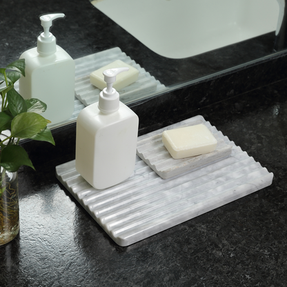 Koville natural marble wavy square decorative tray - design detail