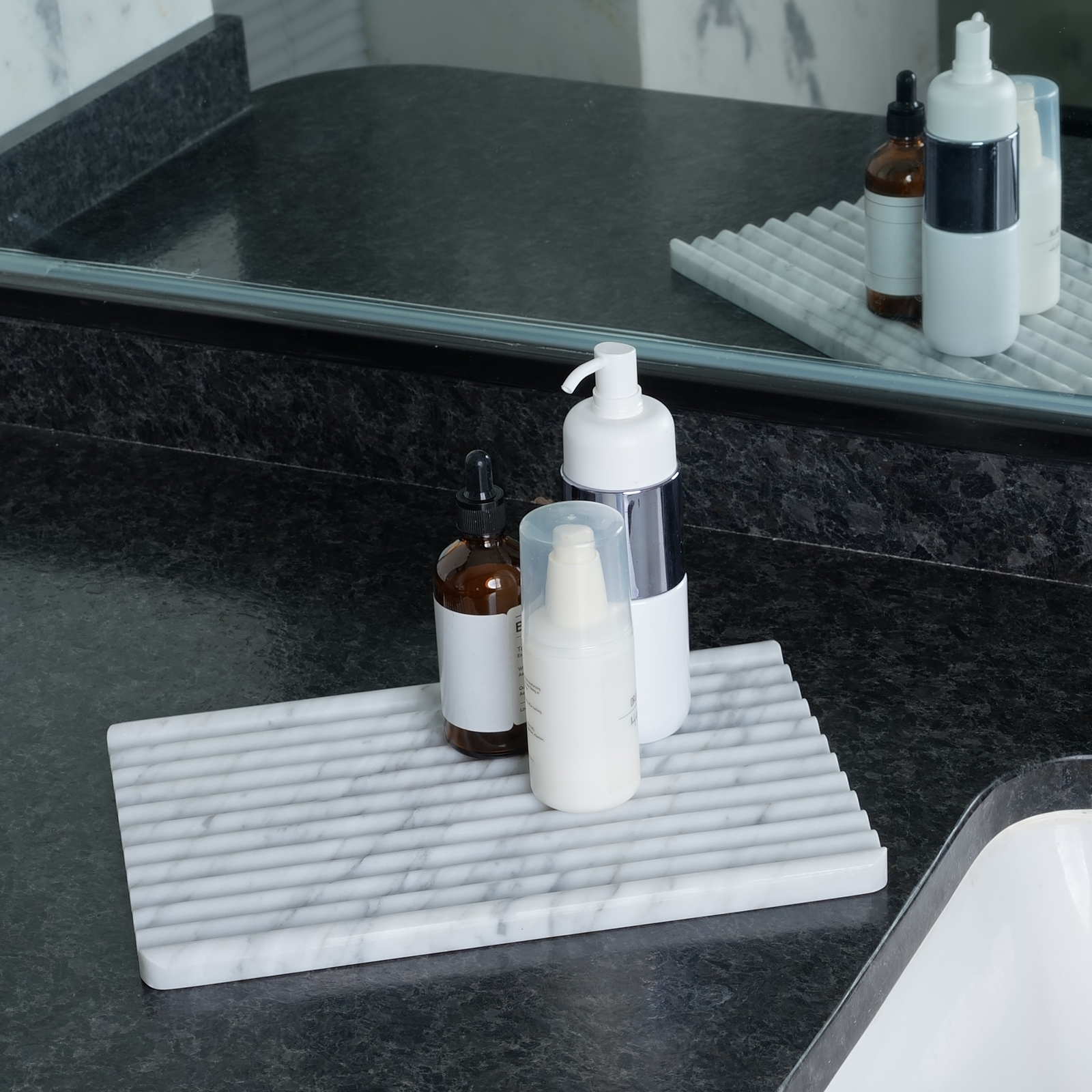 Koville Natural Marble Wavy Square Decorative Tray for Tabletop Styling in Bianco Carrara - material detail