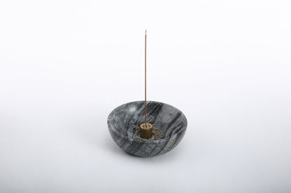 Koville natural marble incense holder pro d 130 t 45 in Wooden Black with burning incense stick