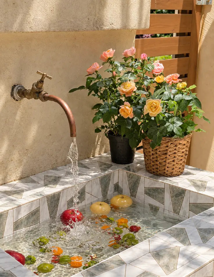 Natural stone outdoor living material and product detail