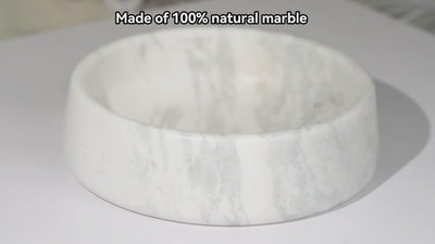 Koville White Dog Bowl – Illuminating Elegant Spaces